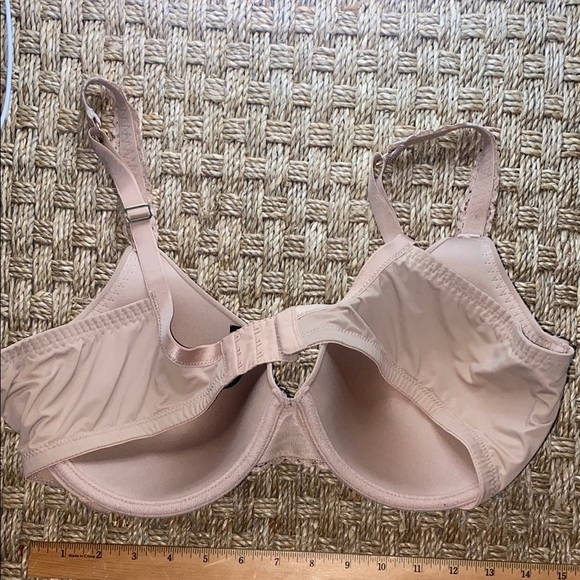 Natori Tan Everyday Bra with Seamless Design 38D - Picture 5 of 10